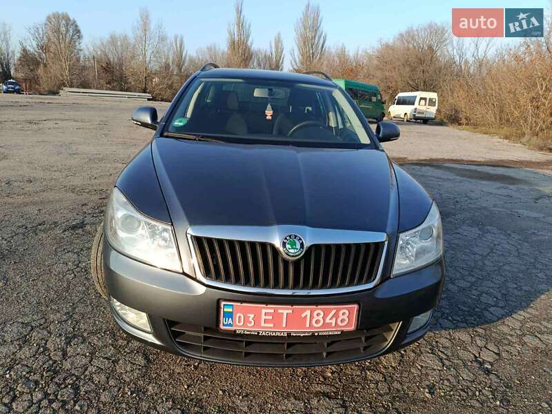 Универсал Skoda Octavia 2010 в Днепре