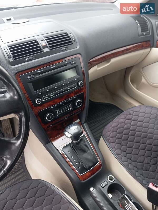 Лифтбек Skoda Octavia 2010 в Бучаче фото 8 Лифтбек Skoda Octavia 2010 в Бучаче