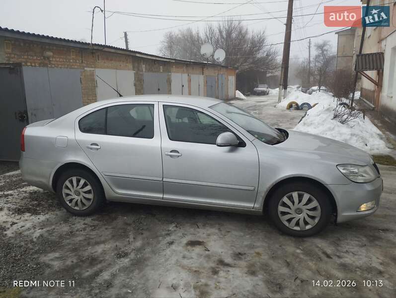 Лифтбек Skoda Octavia 2009 в Конотопе