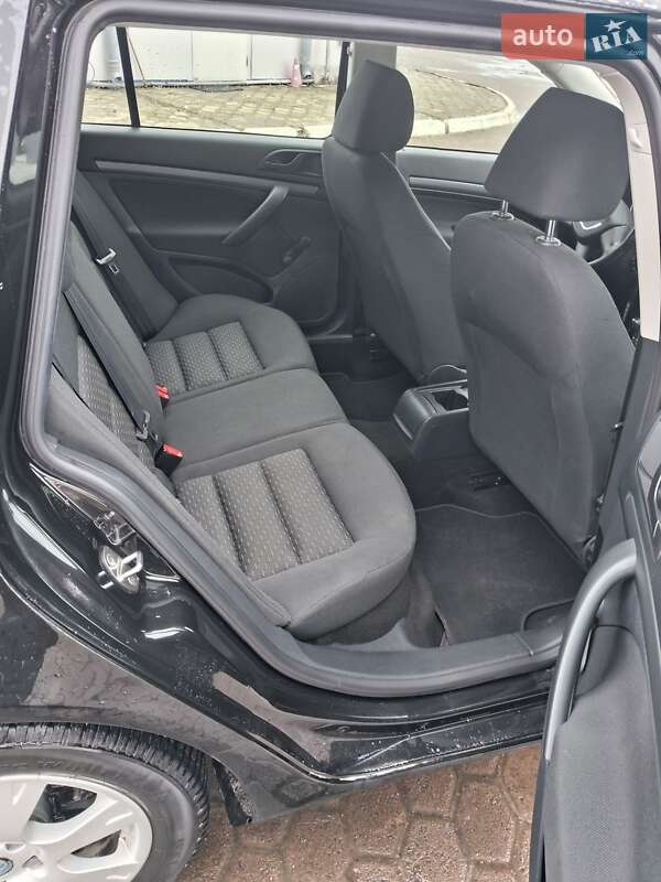 Универсал Skoda Octavia 2012 в Ровно фото 17 Универсал Skoda Octavia 2012 в Ровно