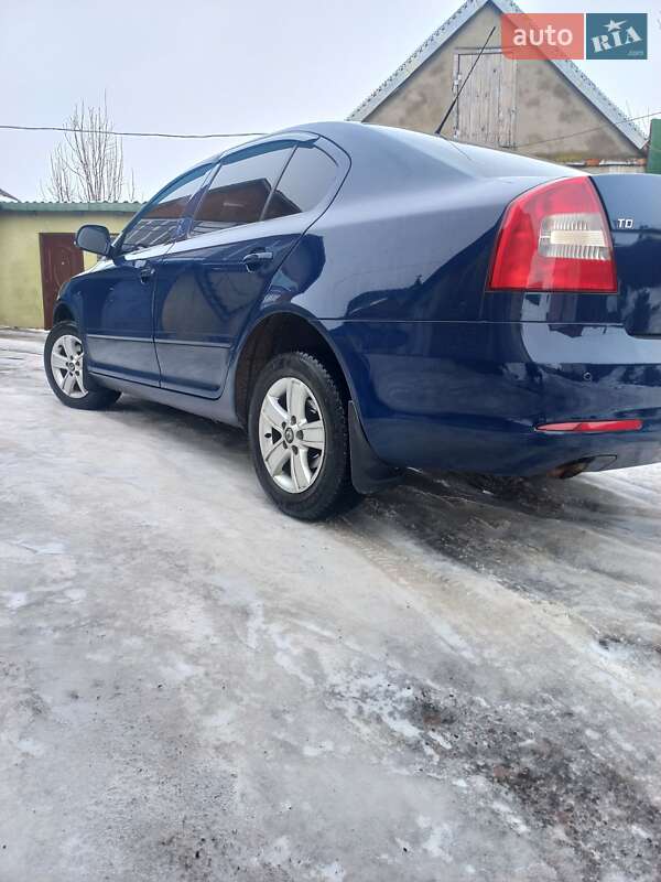 Лифтбек Skoda Octavia 2010 в Горохове фото 2 Лифтбек Skoda Octavia 2010 в Горохове