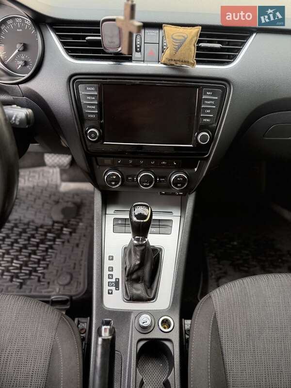 Универсал Skoda Octavia 2015 в Киеве