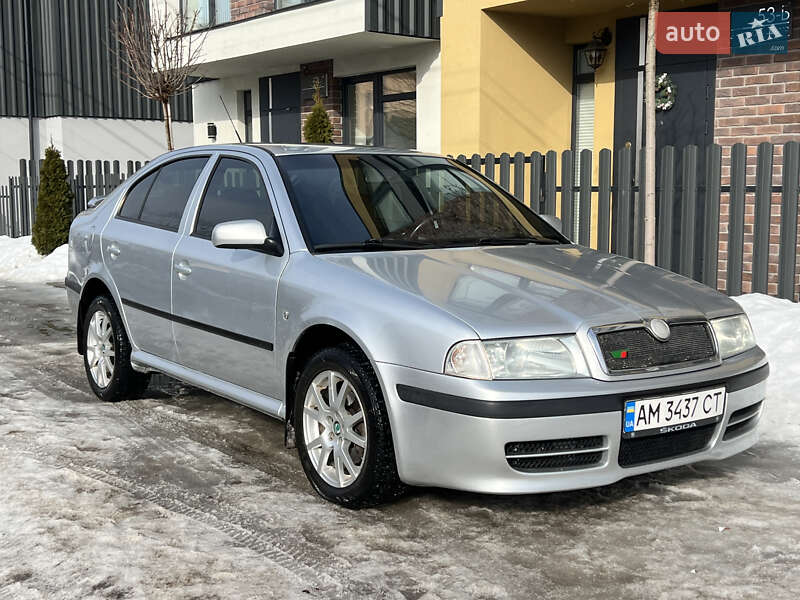 Лифтбек Skoda Octavia 2010 в Киеве фото 11 Лифтбек Skoda Octavia 2010 в Киеве