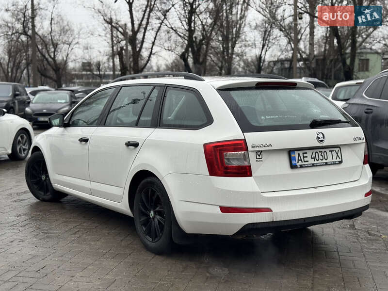 Универсал Skoda Octavia 2015 в Днепре фото 6 Универсал Skoda Octavia 2015 в Днепре