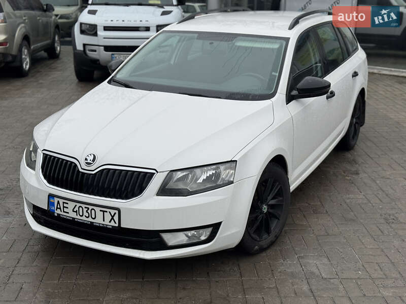 Универсал Skoda Octavia 2015 в Днепре фото 13 Универсал Skoda Octavia 2015 в Днепре
