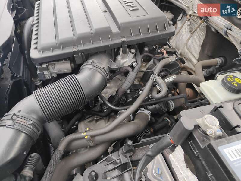 Лифтбек Skoda Octavia 2019 в Киеве фото 14 Лифтбек Skoda Octavia 2019 в Киеве