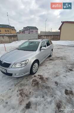 Универсал Skoda Octavia 2012 в Виннице