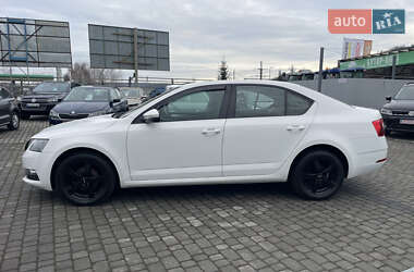 Лифтбек Skoda Octavia 2019 в Мукачево