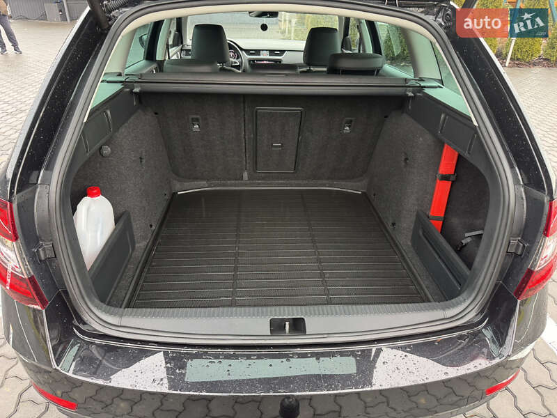 Универсал Skoda Octavia 2019 в Сваляве фото 17 Универсал Skoda Octavia 2019 в Сваляве