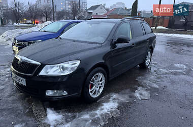Универсал Skoda Octavia 2011 в Черкассах