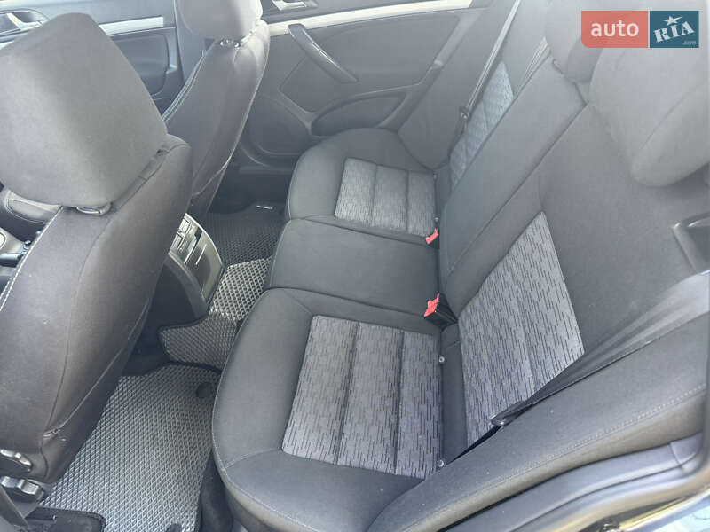 Универсал Skoda Octavia 2011 в Виннице