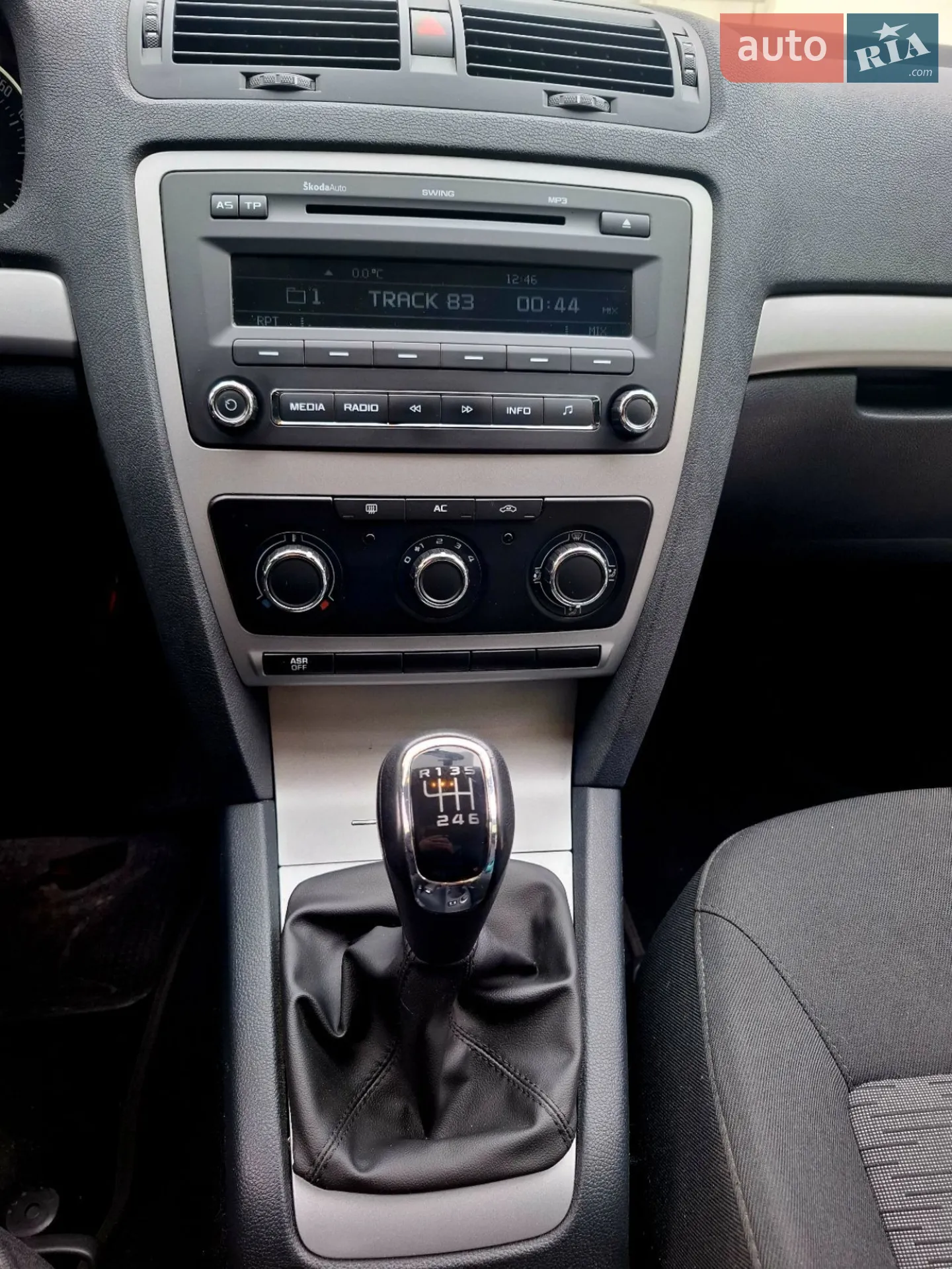2011 Skoda Octavia - мініатюра 19