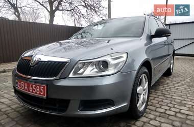 Универсал Skoda Octavia 2012 в Виннице
