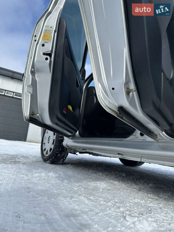 Универсал Skoda Octavia 2003 в Умани фото 13 Универсал Skoda Octavia 2003 в Умани