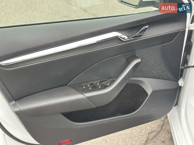 Лифтбек Skoda Octavia 2020 в Кривом Роге