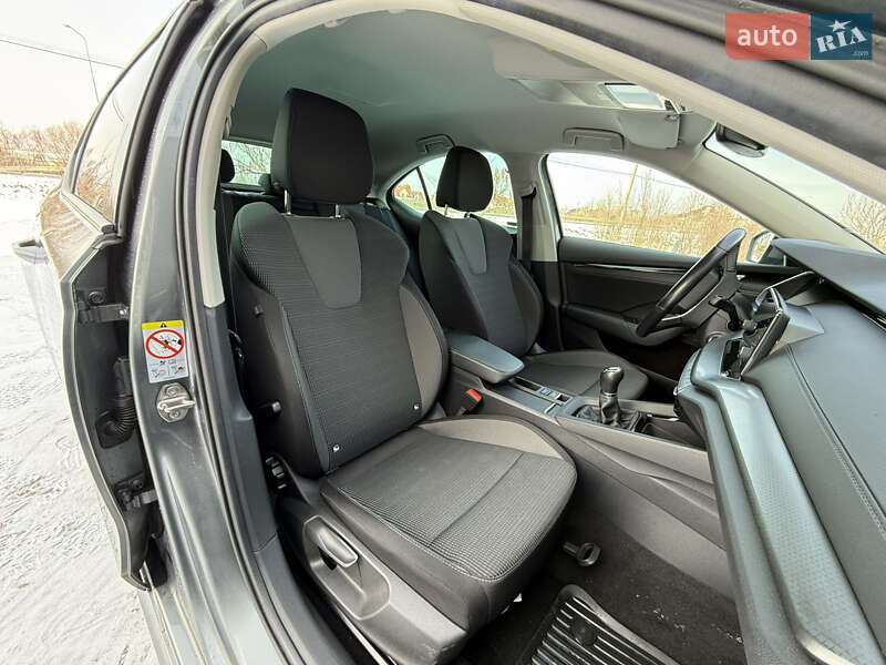 Лифтбек Skoda Octavia 2022 в Стрые фото 34 Лифтбек Skoda Octavia 2022 в Стрые