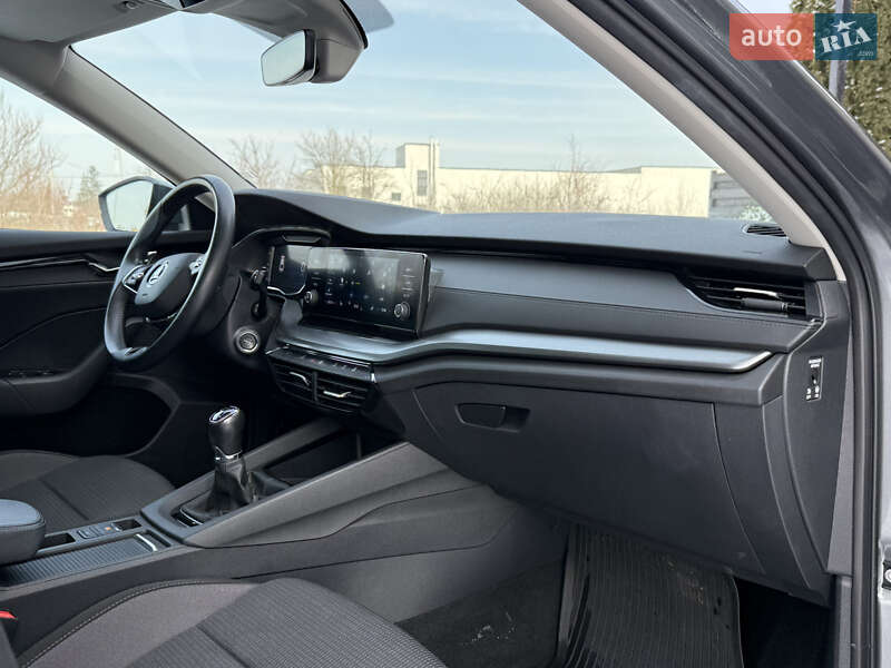 Лифтбек Skoda Octavia 2022 в Стрые фото 37 Лифтбек Skoda Octavia 2022 в Стрые