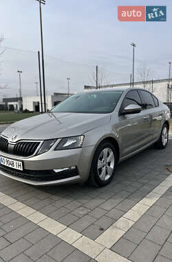 Ліфтбек Skoda Octavia 2017 в Мукачевому
