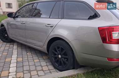 Універсал Skoda Octavia 2013 в Калуші