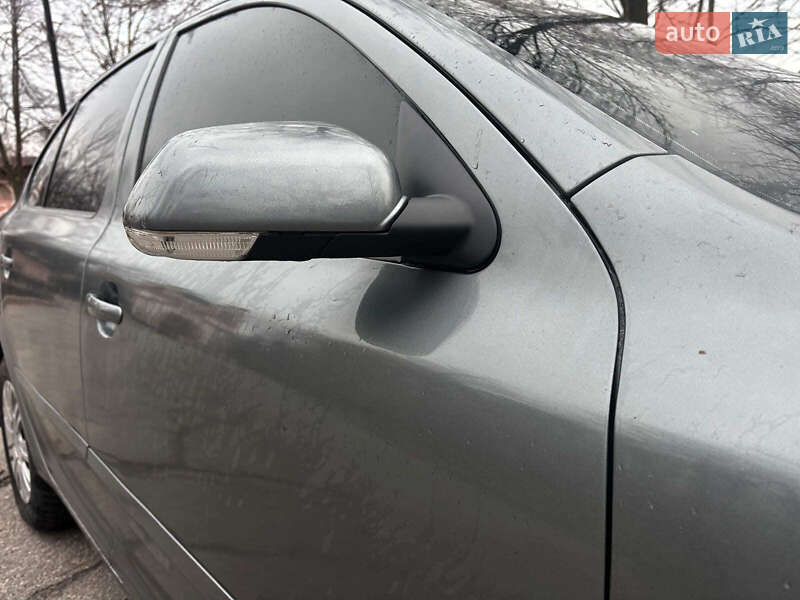 Лифтбек Skoda Octavia 2012 в Запорожье