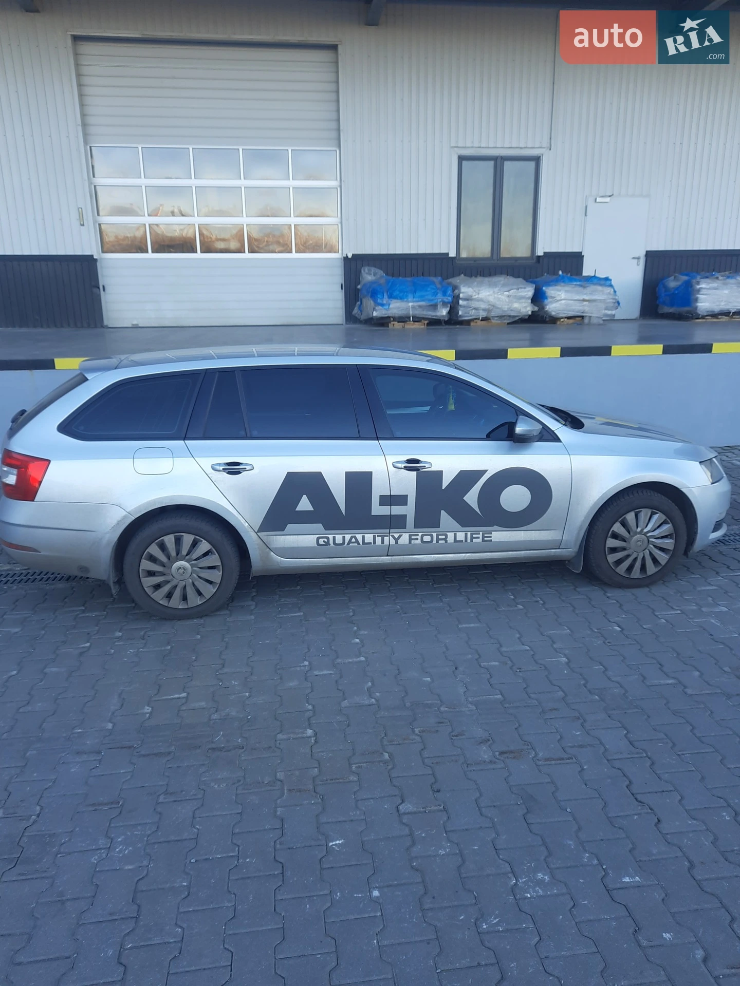 2017 Skoda Octavia - мініатюра 3