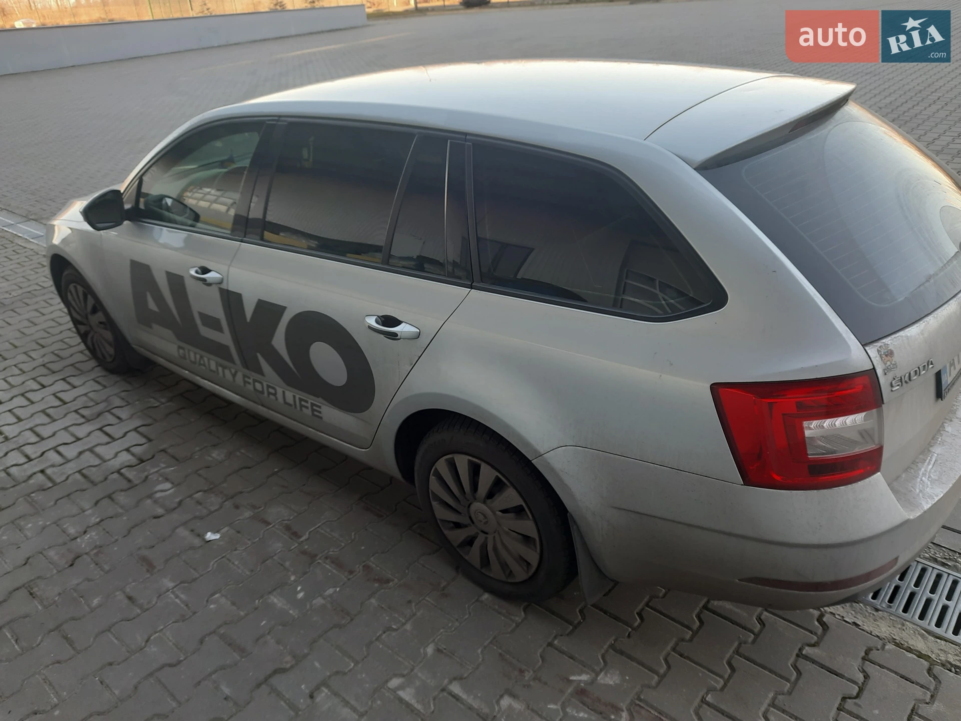 2017 Skoda Octavia - мініатюра 8