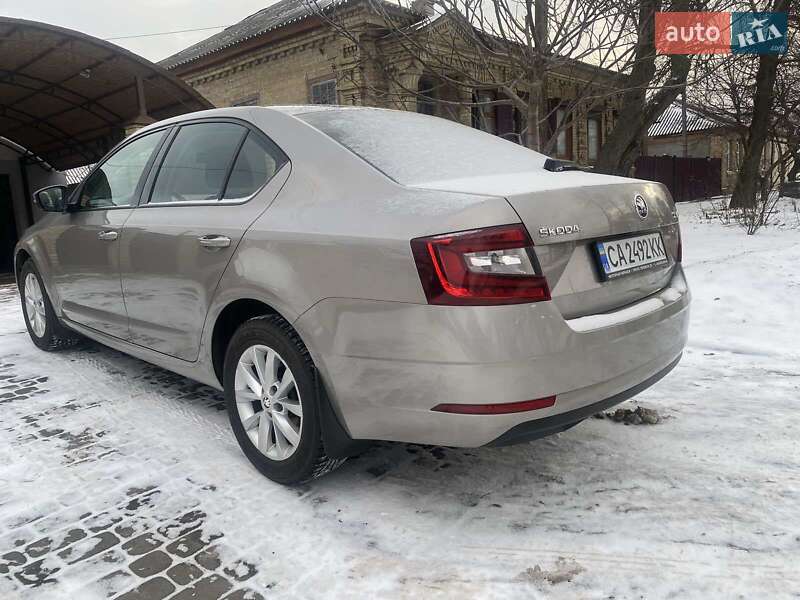 Ліфтбек Skoda Octavia 2017 в Черкасах