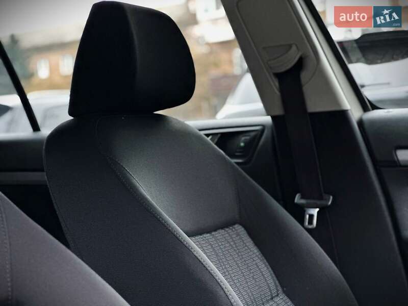 Универсал Skoda Octavia 2009 в Киеве фото 22 Универсал Skoda Octavia 2009 в Киеве