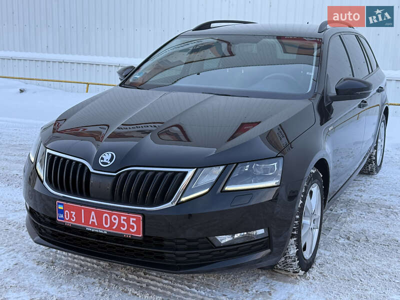 Универсал Skoda Octavia 2019 в Луцке фото Универсал Skoda Octavia 2019 в Луцке