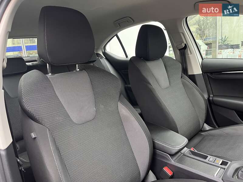 Лифтбек Skoda Octavia 2021 в Житомире