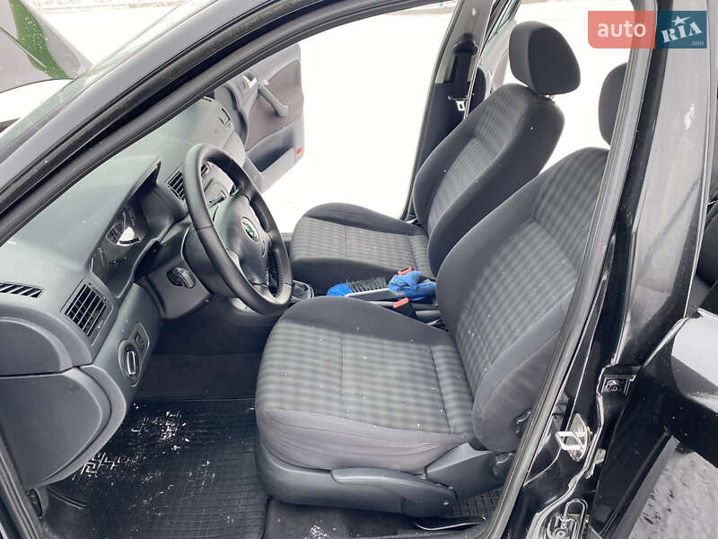 Лифтбек Skoda Octavia 2005 в Ахтырке