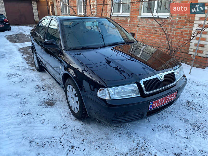 Лифтбек Skoda Octavia 2005 в Ахтырке