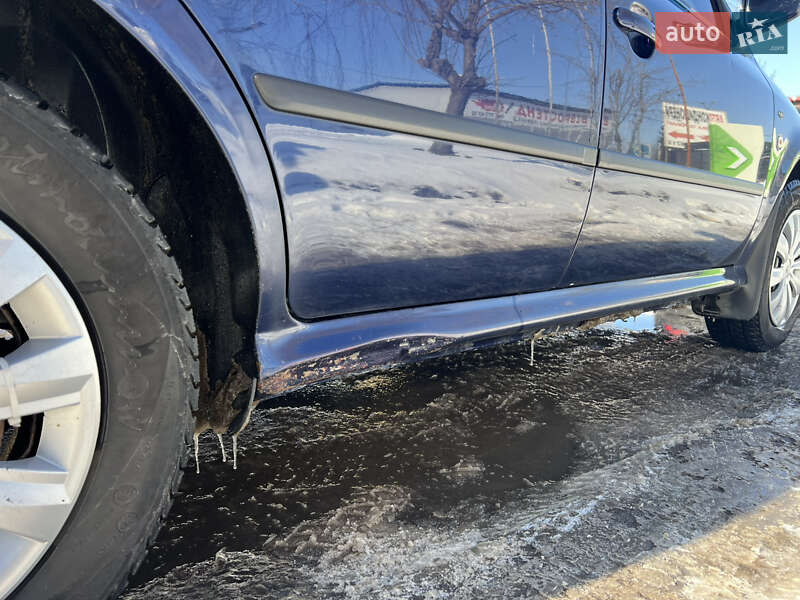 Лифтбек Skoda Octavia 2003 в Шептицькому фото 19 Лифтбек Skoda Octavia 2003 в Шептицькому