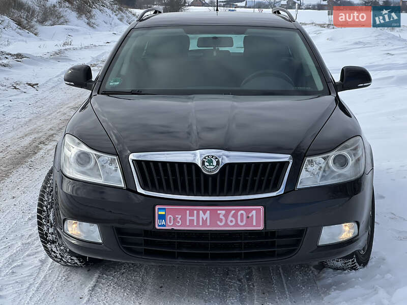Универсал Skoda Octavia 2009 в Львове