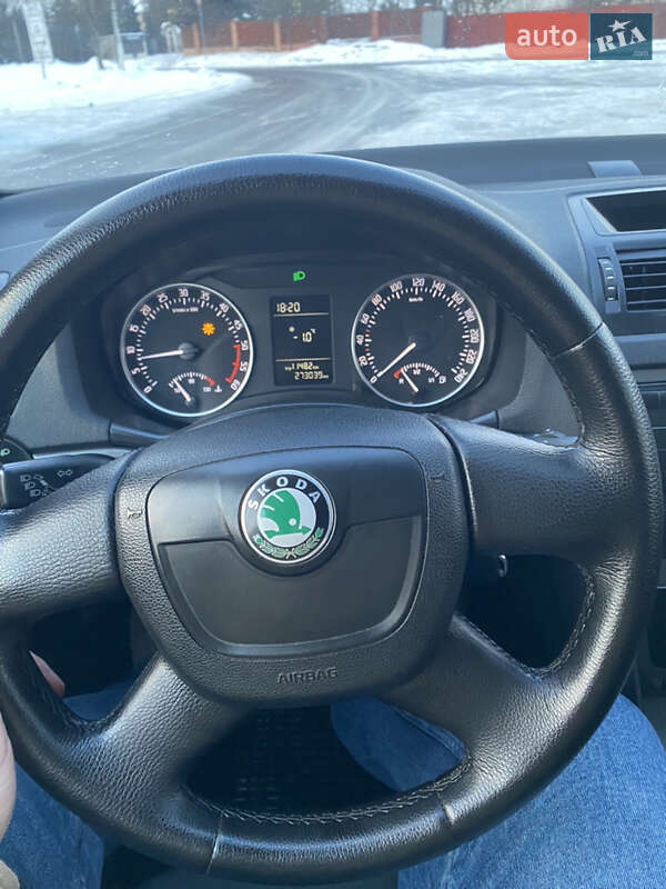 Лифтбек Skoda Octavia 2012 в Ивано-Франковске