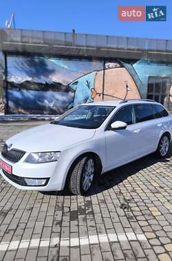 Універсал Skoda Octavia 2015 в Луцьку