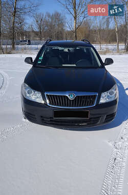 Універсал Skoda Octavia 2011 в Харкові