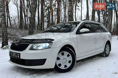 Универсал Skoda Octavia 2015 в Ахтырке