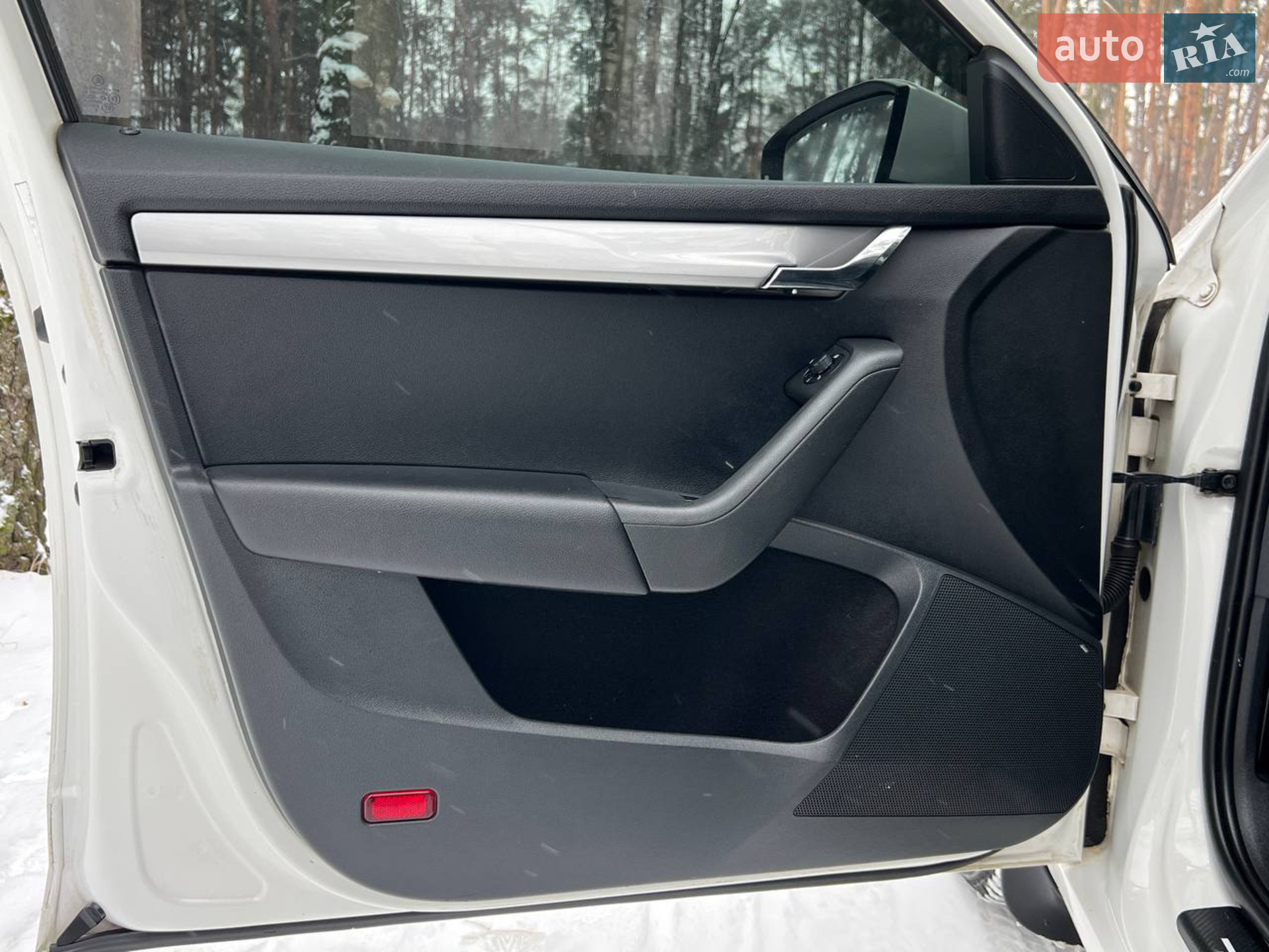 2015 Skoda Octavia - мініатюра 23