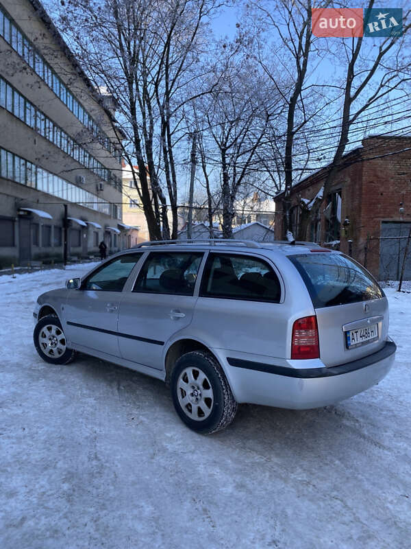 Універсал Skoda Octavia 2009 в Коломиї