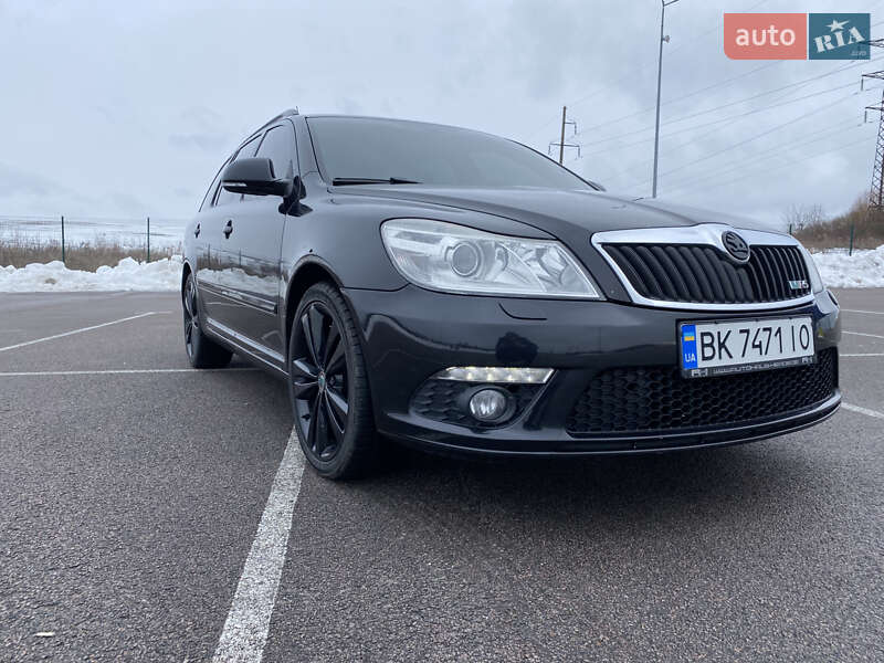 Универсал Skoda Octavia 2011 в Ровно