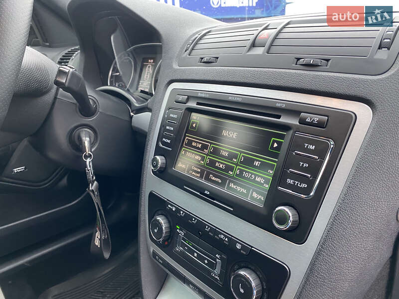 Универсал Skoda Octavia 2011 в Ровно