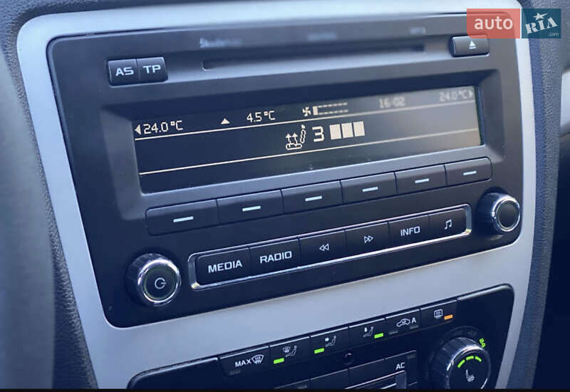 Универсал Skoda Octavia 2011 в Днепре