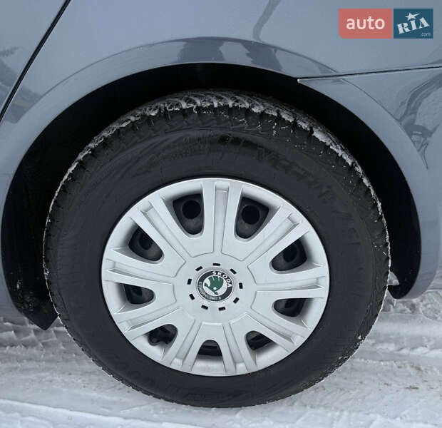 Универсал Skoda Octavia 2009 в Виннице