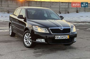 Лифтбек Skoda Octavia 2010 в Виннице