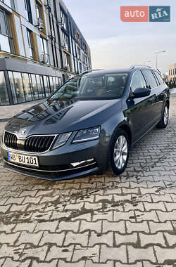 Универсал Skoda Octavia 2020 в Луцке