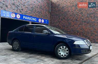 Ліфтбек Skoda Octavia 2012 в Дніпрі