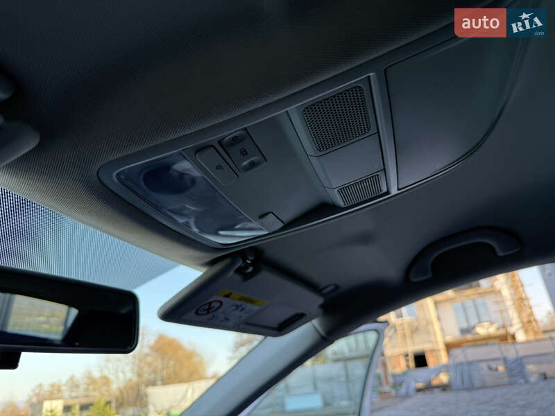 Лифтбек Skoda Octavia 2016 в Иршаве