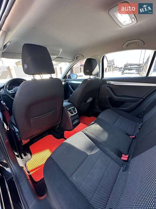 Лифтбек Skoda Octavia 2013 в Киеве фото 11 Лифтбек Skoda Octavia 2013 в Киеве