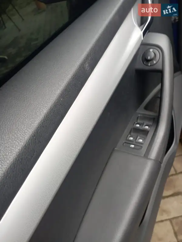 Skoda Octavia 2016 VIN TMBJG7NE9H0061422 фото оголошення 15 з 56
